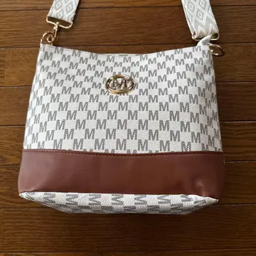 숄더백 모노그램 화이트/브라운