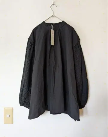 fairygrunge 소매 자수 새상품 블랙 블라우스 다크코어