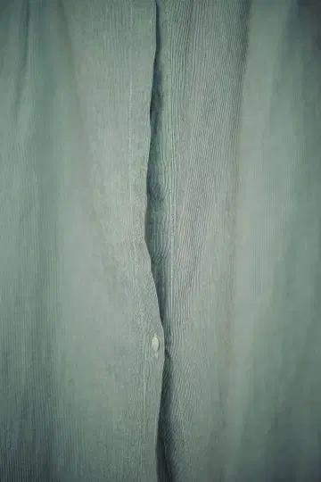 어반 리서치 그레이 스트라이프 긴팔 셔츠