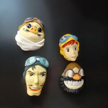 붉은 돼지 마그넷