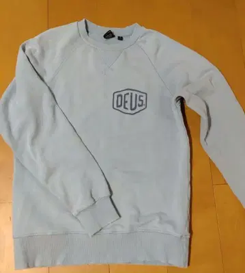 Deus ex Machina 데우스 엑스 마키나 트레이닝복 S 사이즈