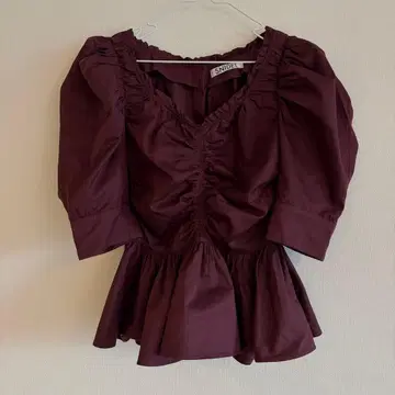 SNIDEL | 버건디 프릴 상의