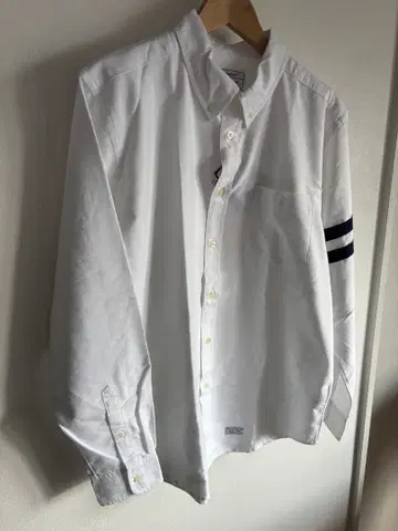 새상품! Champion 챔피온 롱 슬리브 버튼 다운 셔츠