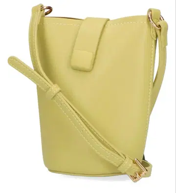 플랩 부착 숄더 파우치