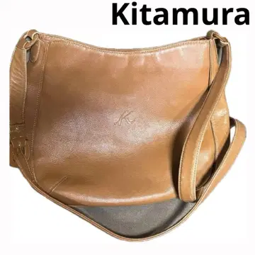 Kitamura 키타무라 가죽 숄더백 로고 각인 카멜