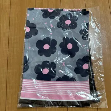 미개봉 새상품 미피 스타일 유라쿠초 한정판 스카프