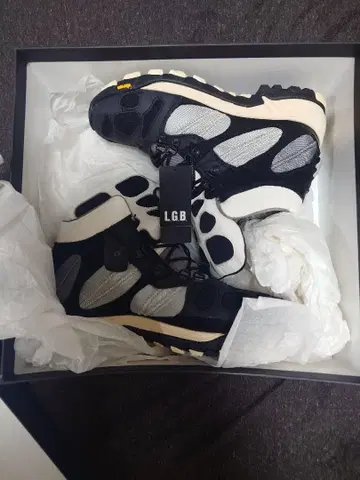 L.G.B. 르그랑 블루 SNK-001