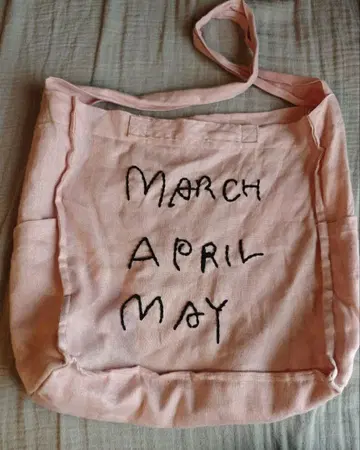 핑크 숄더백 MARCHAPRILMAY