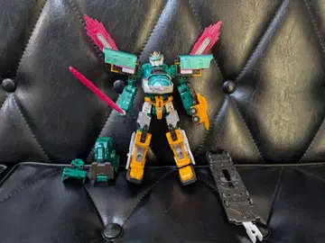 신카리온 체인지 더 월드 CW E5 하야부사 트레일러 폼