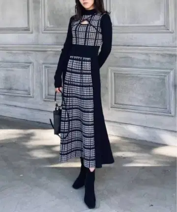 rienda 2WAY 롱 슬리브 하운드투스 체크 플레어 니트 원피스