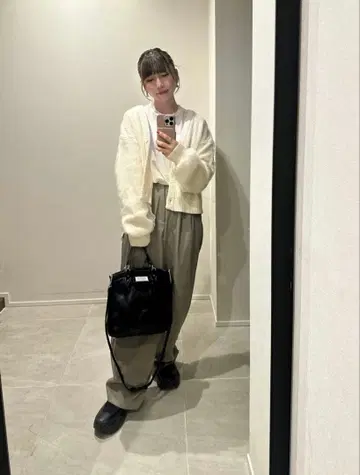 아이노리 모모 라지엠 가디건 니트 튤