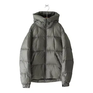 새상품 FW25 Goldwin PERTEX QUANTUM 다운 후드티