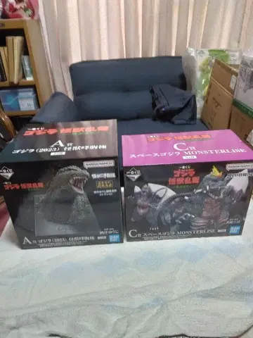 제일복권 고질라 (2023) & 스페이스 고질라 피규어 세트