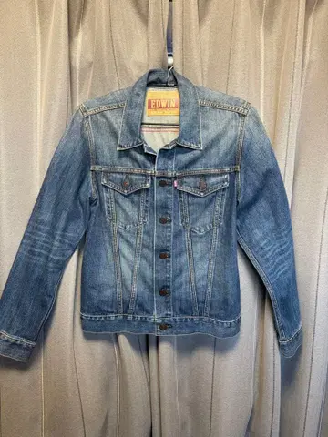 EDWIN 라이트 블루 데님 자켓
