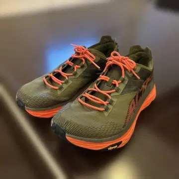 ALTRA 트레일 러닝화 올리브 mont branc