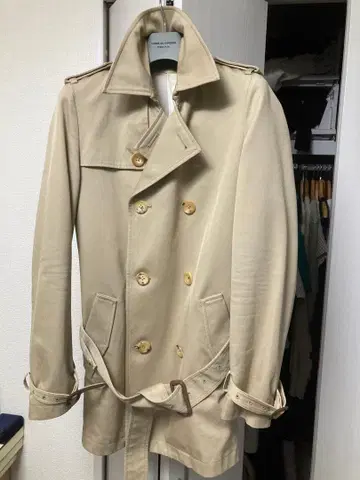 [ 새상품급 ] 리튬옴 베이지 더블 브레스트 트렌치코트 사이즈 44