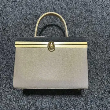 상자형 파티 백