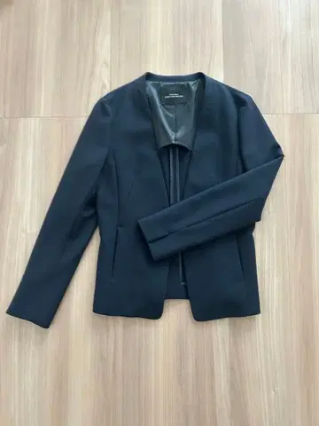 그린 라벨 릴랙싱 노카라 자켓