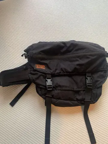 미스터리 랜치 MYSTERY RANCH 인베이더 메신저 백