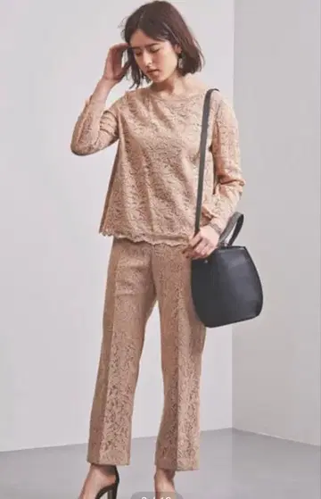 UNITED ARROWS 유나이티드 애로우즈 레이스 스트레이트 팬츠