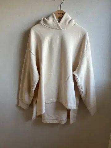 MidiUmi (미디우미) 후드티 (쭈리 있음)