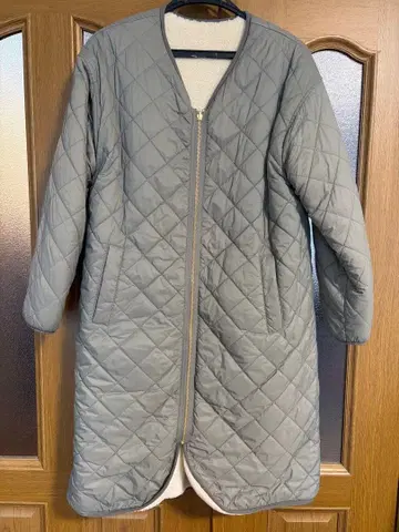 글로벌 워크 리버서블 퀼팅 보아 코트