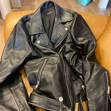 저널 스탠다드 블랙 가죽 라이더 자켓