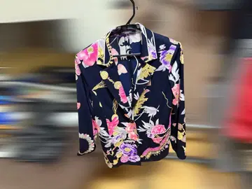 LEONARD FASHION 플라워 프린트 테일러드 자켓