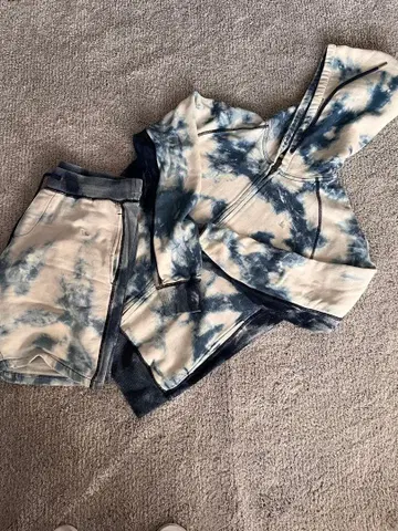 1PIU1UGUALE3 타이다이 후드 부착 세트