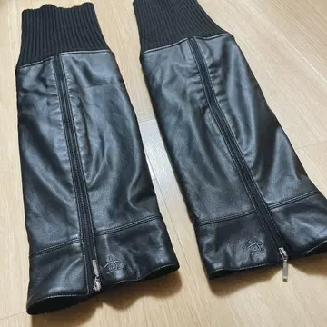 먼싱웨어 여성용 골프용 레그 워머 가죽풍