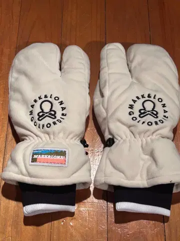 마크앤로나 미튼 겨울용 그로브 양손 새상품급 골프