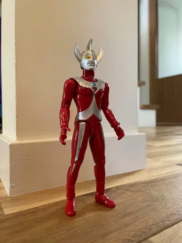 반다이 울트라 액션 피규어 울트라맨 타로