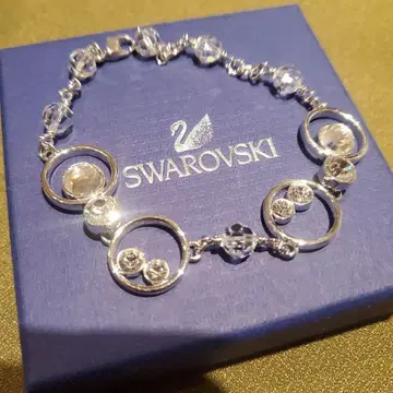 팔찌 SWAROVSKI