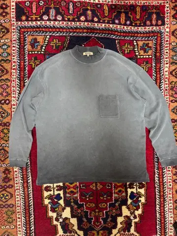 Yeezy Season 4 포켓 롱티