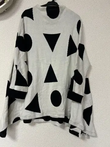 코타케 마사유키 기하학 패턴 긴팔 니트