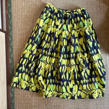 이치구스쿠 모드 섬 바나나 패턴 포켓 부착