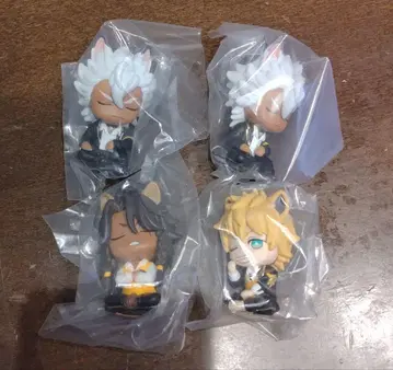 트위스테 어깨 쿵 fig. 사바나클로 기숙사 세트