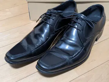 KATHARINE HAMNETT LONDON 블랙 가죽 드레스 슈즈