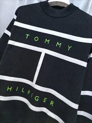 타미힐피거 골프 스웨터 올 패턴 블랙