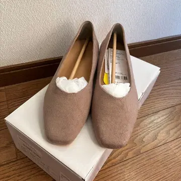 GLOBAL WORK 베이지 플랫슈즈 M