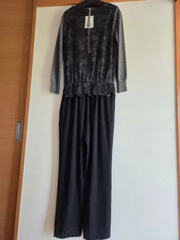 새상품! 반값 이하 오쿠사 나오코, Noble avec 콜라보 셋업