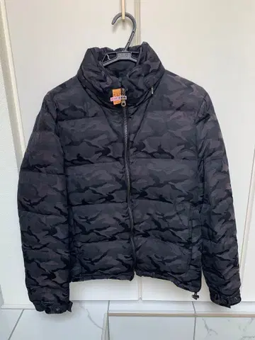 다브로이드뉴스 TABLOID NEWS 다운 자켓