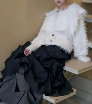 NOTRE emor 레이어드 시어 피크 스커트