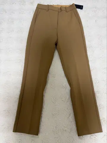 anuans 센터 프레스 테이퍼드 팬츠 (CAMEL) M