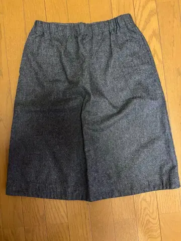 n100 울 스커트 거의 미사용