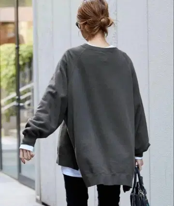 택 포함 새상품 FRAMeWORK 프레임워크 래글런 판초 맨투맨 블랙 D