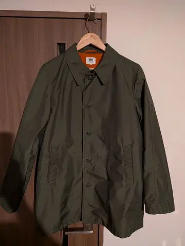 RUTSUBO 올리브색 자켓 M 사이즈