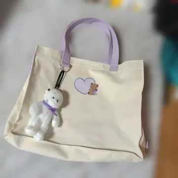 familiar 토트백 곰 자수 포함