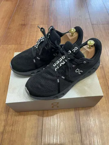 On 클라우드서퍼 블랙 27.0cm