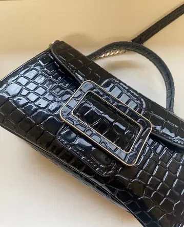 [ ZARA ] 에나멜 블랙 숄더백